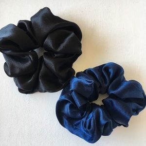 set of satin hair scrunchies 🖤